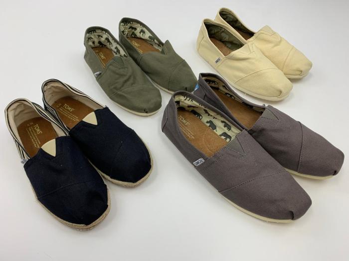 Toms men's dress shoes