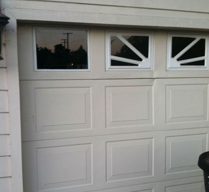 How to decorate garage windows